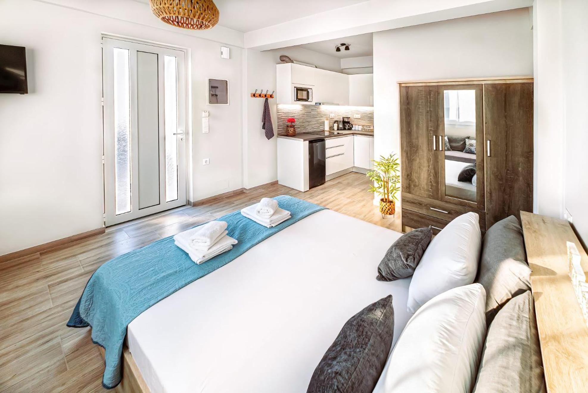 Holiday House Heraklion & Roof Garden מראה חיצוני תמונה